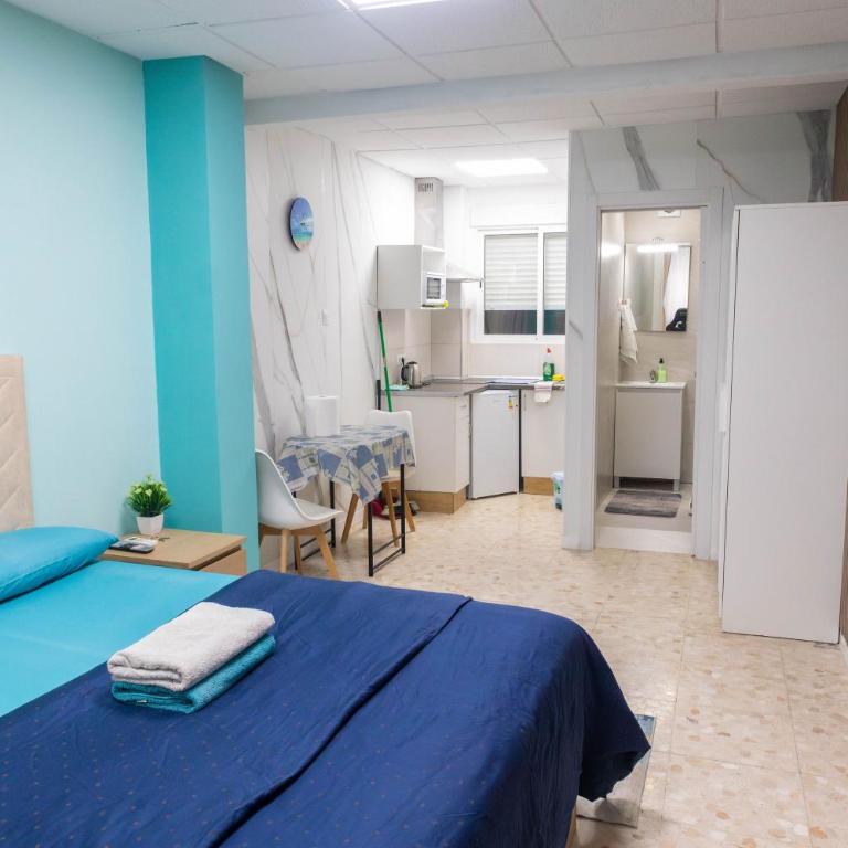 Appartment as a Service. Book it Now - One-Bedroom Apartment - 5