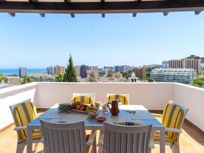 Wonderful 3 bedroom with two Spacious Terraces - Three-Bedroom Apartment - 42