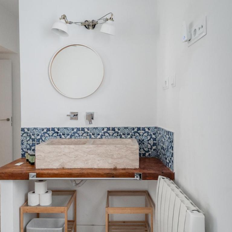 Bright and Cozy 2BD 2BT GranVia - Apartment - 15