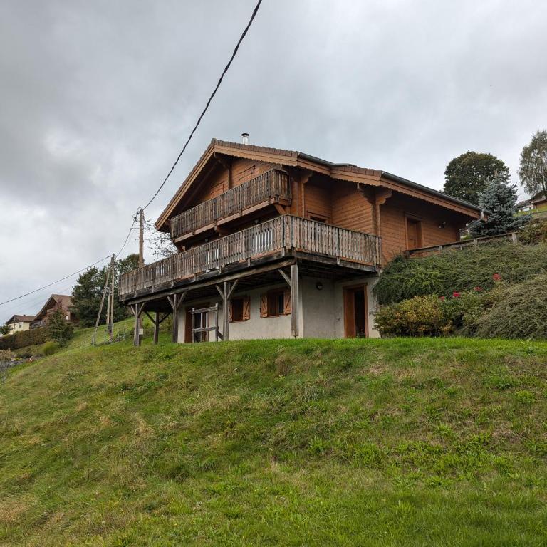 Le Grand Chalet Bellevue - parking Wifi BBQ - Chalet - 1