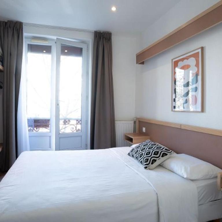 Hôtel Edgar Quinet - Chambre Double Supérieure avec Patio - 2