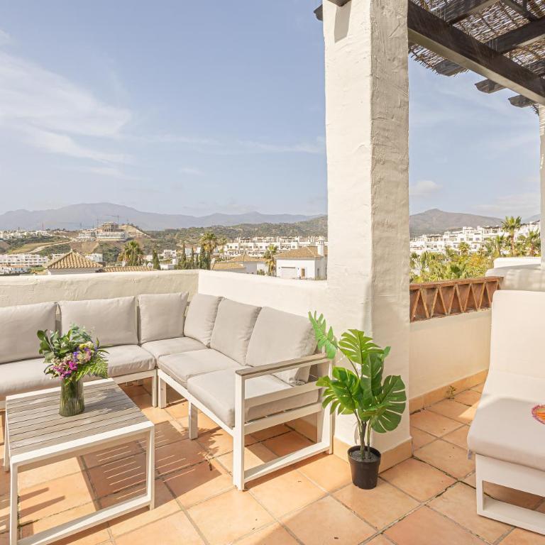 Door To The Sun Estepona - Happy Rentals - Apartamento Deluxe - 1