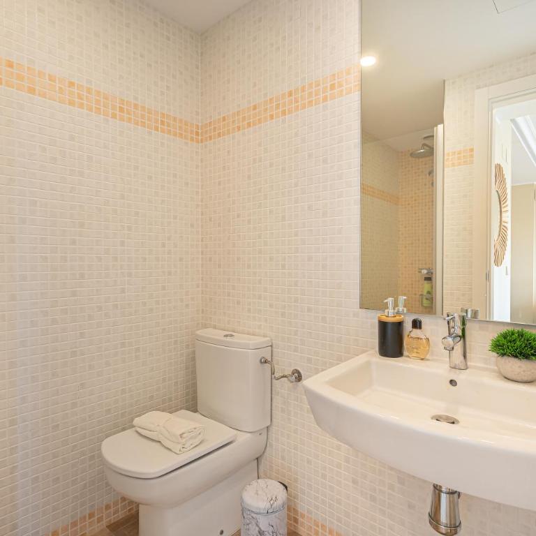 Door To The Sun Estepona - Happy Rentals - Apartamento Deluxe - 19