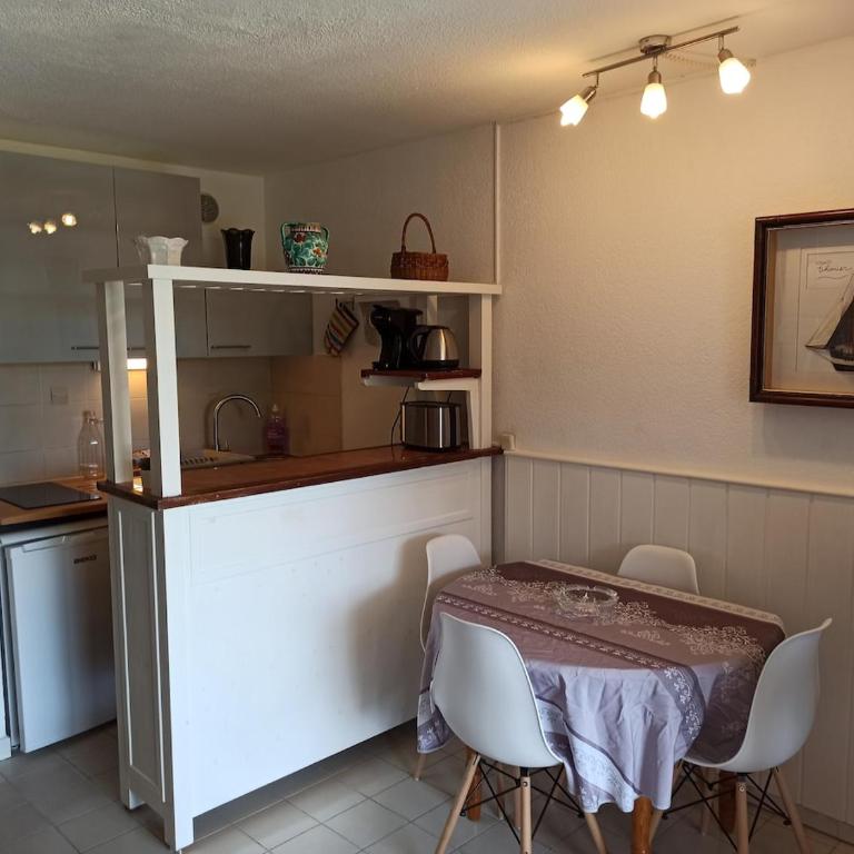 Très beau T2 Cavalière avec terrasse proche mer - Appartement 2 Chambres - 5