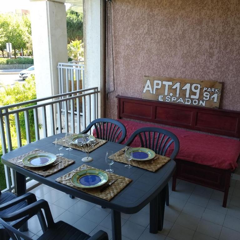 Très beau T2 Cavalière avec terrasse proche mer - Appartement 2 Chambres - 8