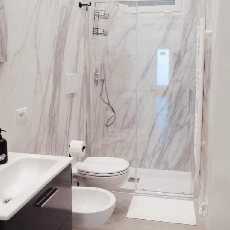 GuestHost - Maison Vittoria Comfortable Studio Apartment and Room - Studio - 12