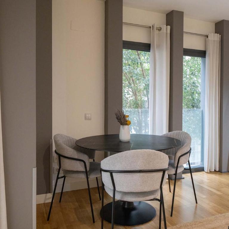 Housing Gran Via by SharingCo - One-Bedroom Apartment - 4