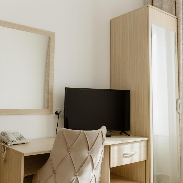 Hotel N - Small Single Room - 8