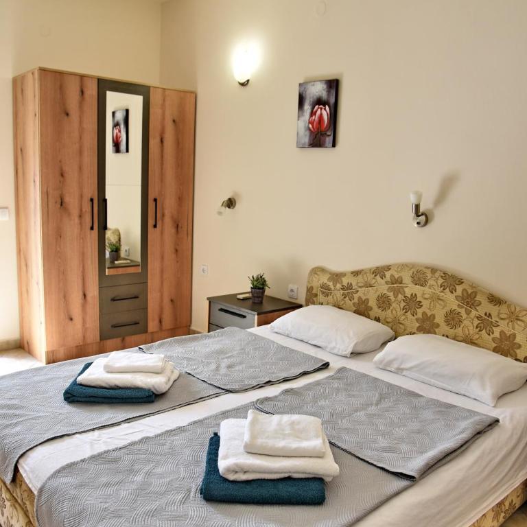 Apartments PEGAZ - Apartment with Balcony - 7