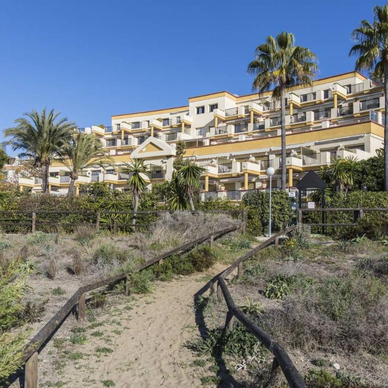 Apartment located right on the beach en Romana Playa - Apartamento de 1 dormitorio - 17