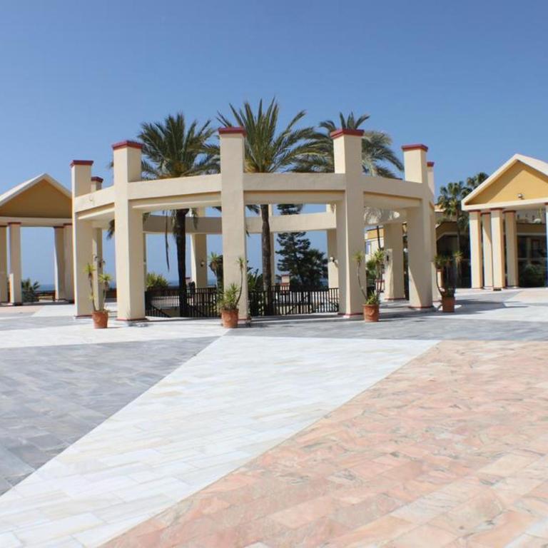 Apartment located right on the beach en Romana Playa - Apartamento de 1 dormitorio - 20