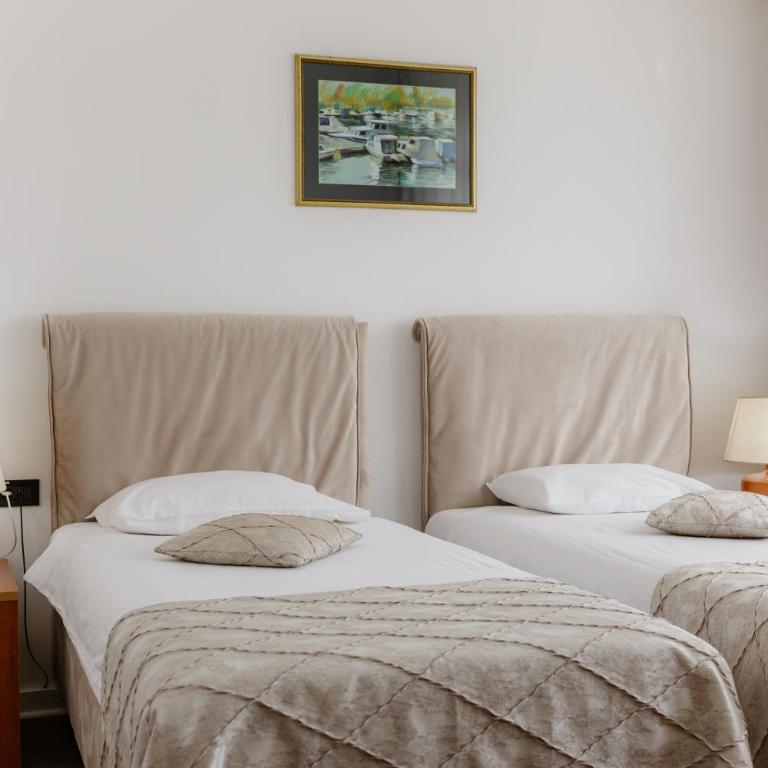 Hotel N - Standard Twin Room - 11