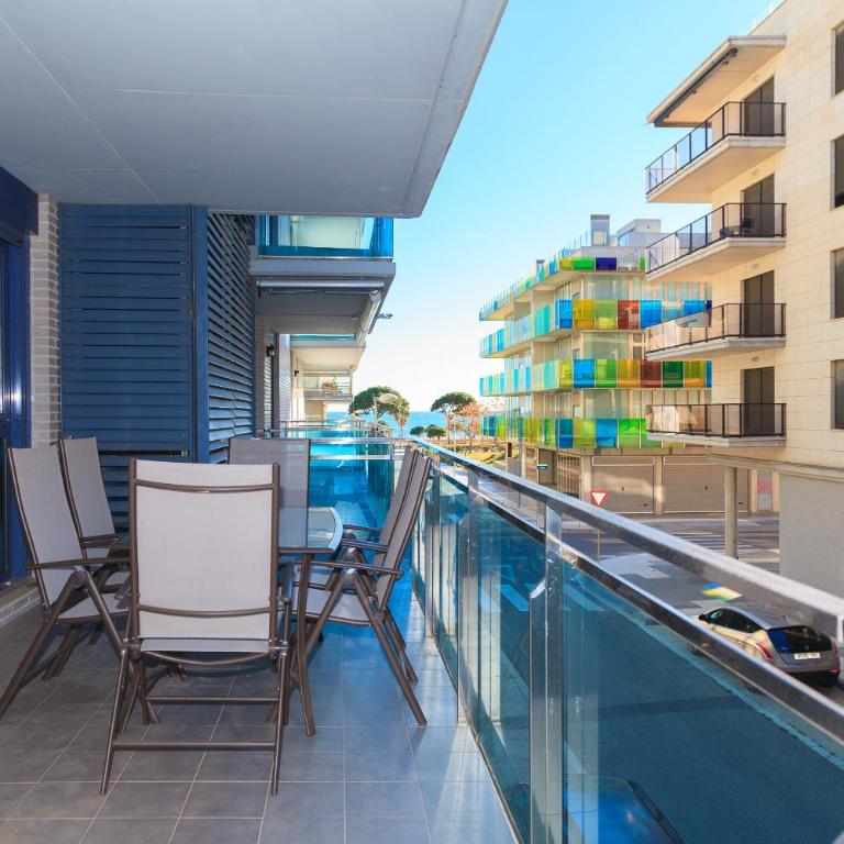 UHC Mar Augusta Family Complex - Three-Bedroom Apartment - 5