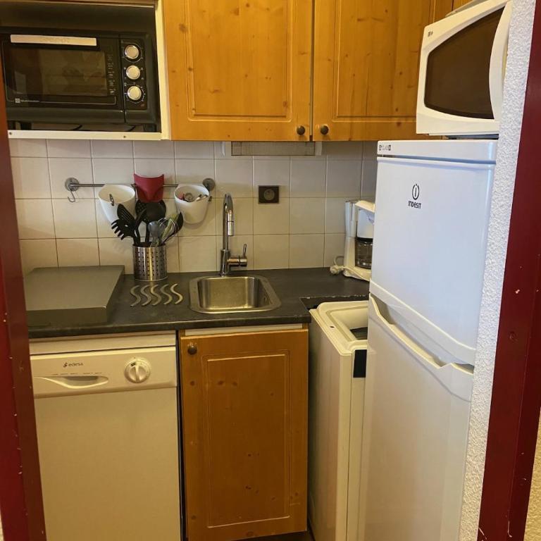 Studio cabine pied des pistes avec balcon à Valfréjus - Appartement 1 Chambre - 12