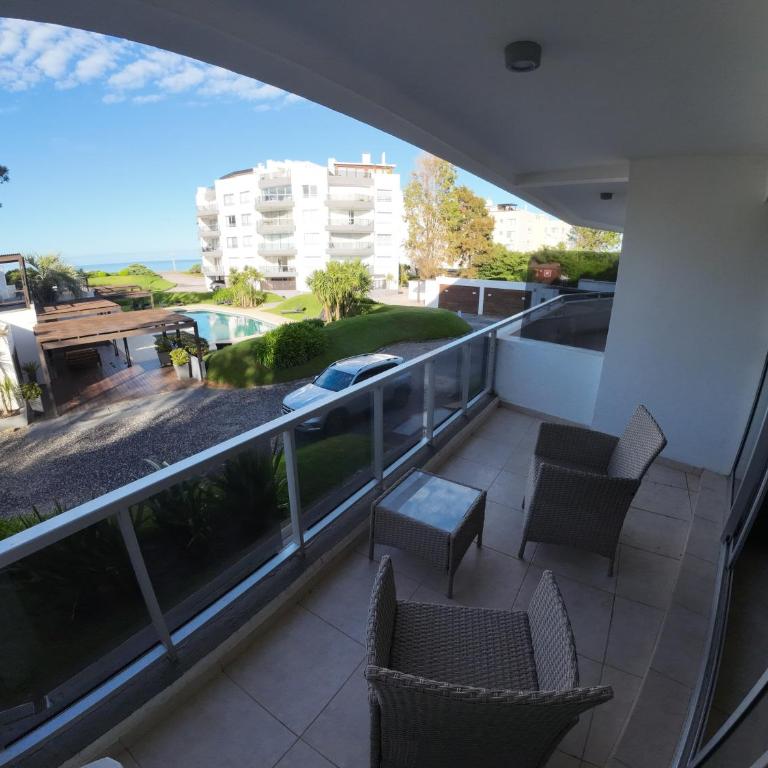Frente al mar 3 ambientes con vista y piscina - Apartamento Deluxe de 2 dormitorios con vistas al mar - 3