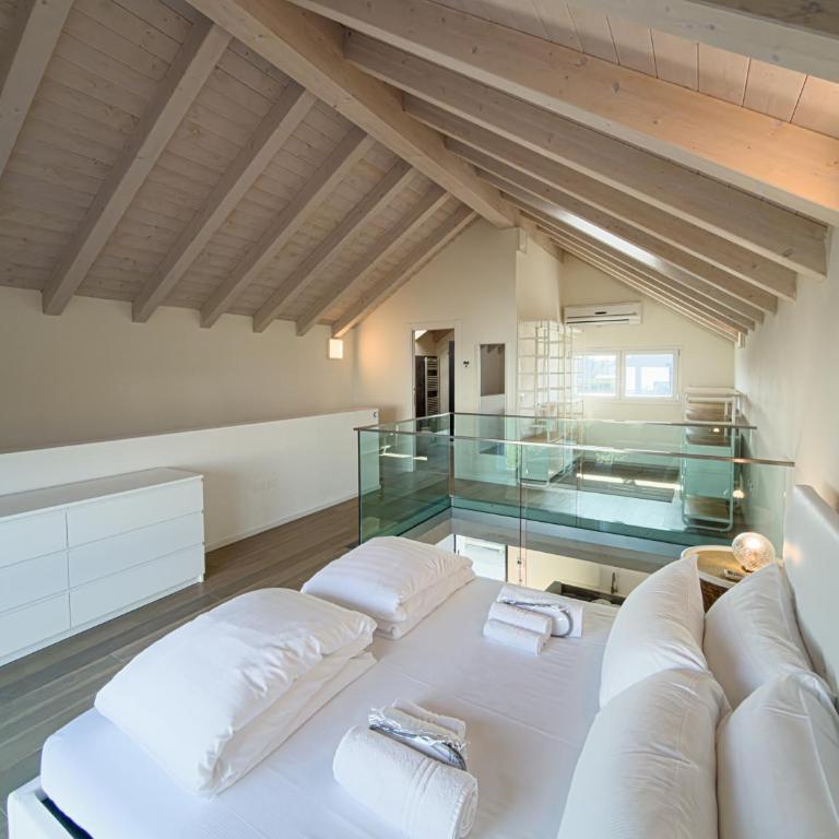 Welc-ōM Loft Padova Free Parking - Appartamento con 1 Camera da Letto - 36
