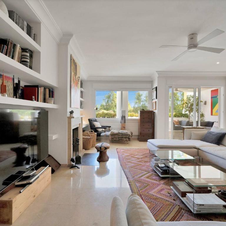 Lujoso y moderno piso con piscina cerca del campo de golf en Guadalmina Alta Marbella - Quetzal 54 - Two-Bedroom Apartment - 22