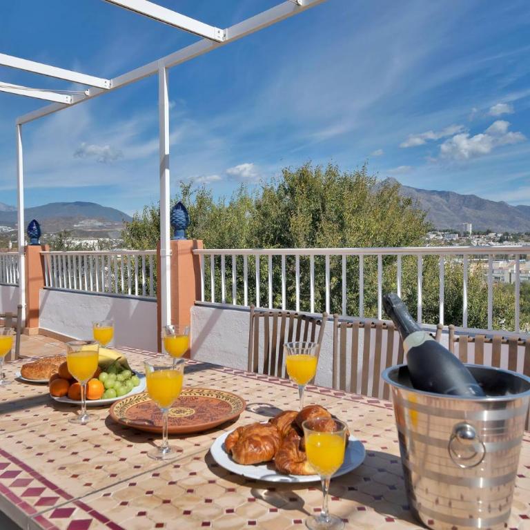 Apartamento en el centro De San Pedro con parking - DEL VALLE 72 1 - Apartamento de 3 dormitorios con vistas a las montañas - 11