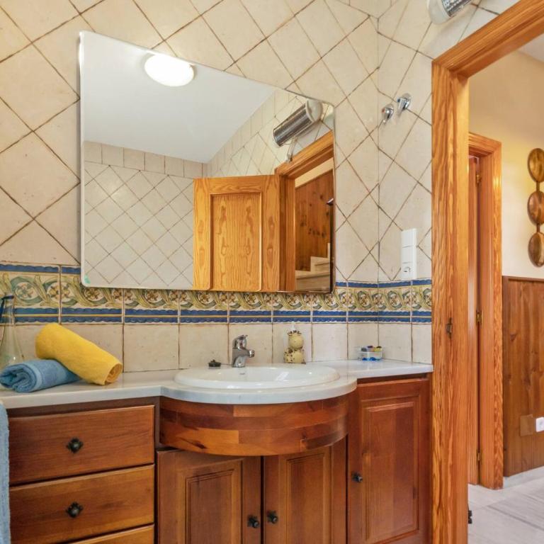 Villa estilo mediterránea con Piscina, Jardín, Bbq y Jacuzzi - VILLA BEL AIR REAL - Villa de 1 dormitorio - 22
