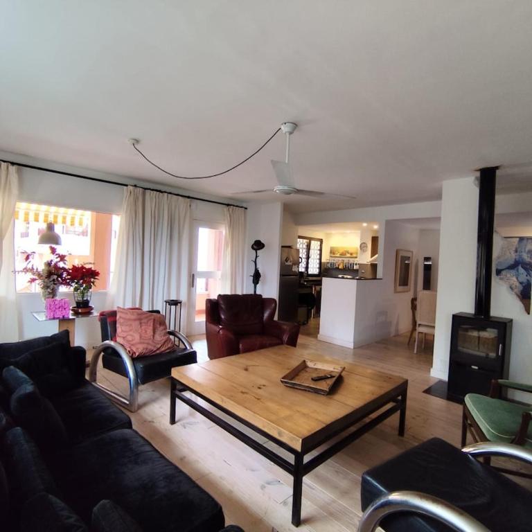 pinos y mar - Two-Bedroom House - 10