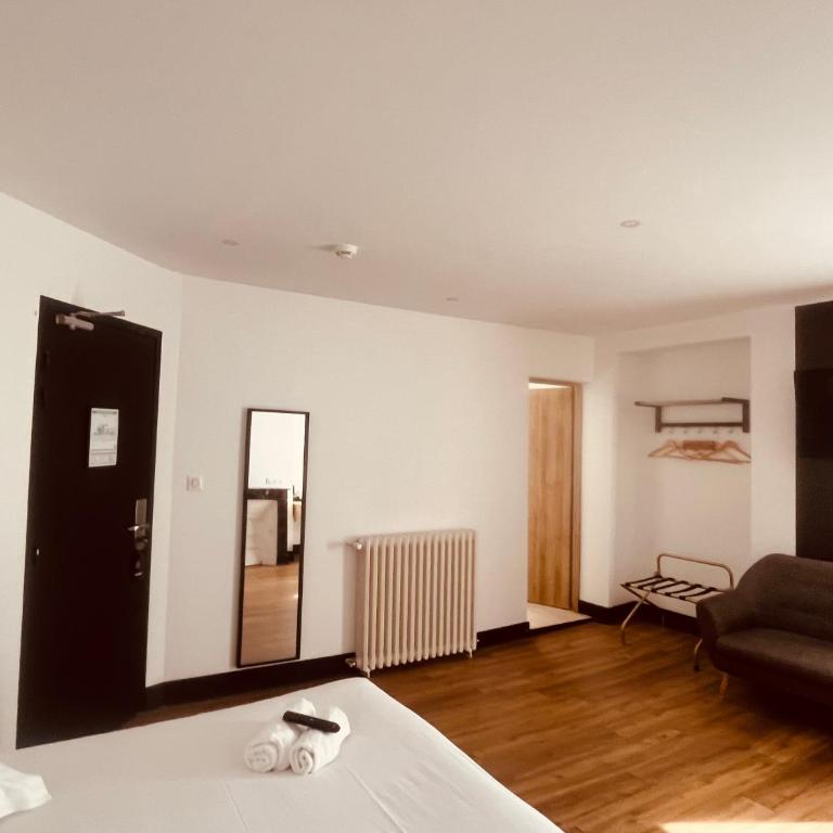 Hôtel de la paix - Chambre Double - 13