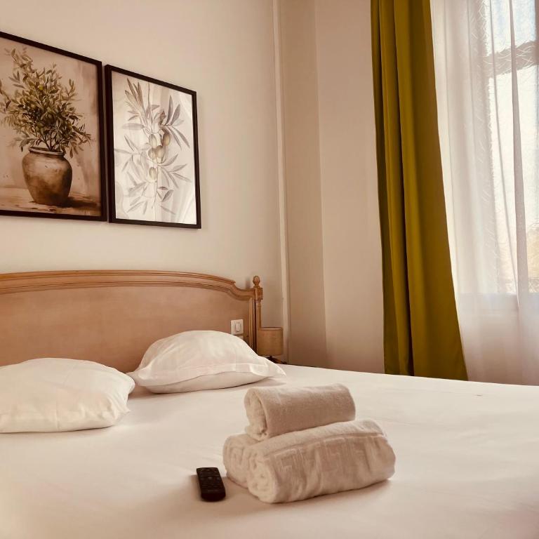 Hôtel de la paix - Suite avec baignoire - 14