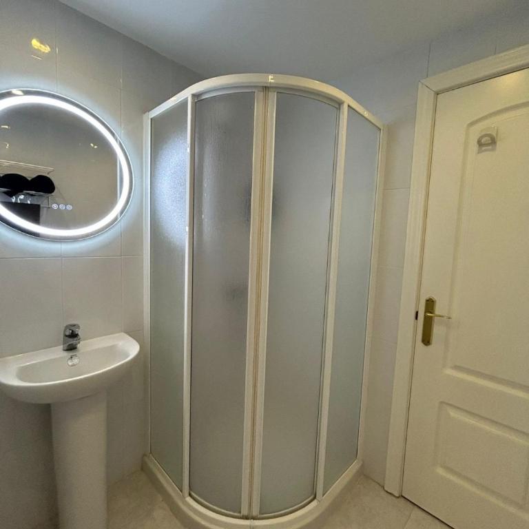 First Line beach hotel Apartment in Fuengirola - Estudio - 15