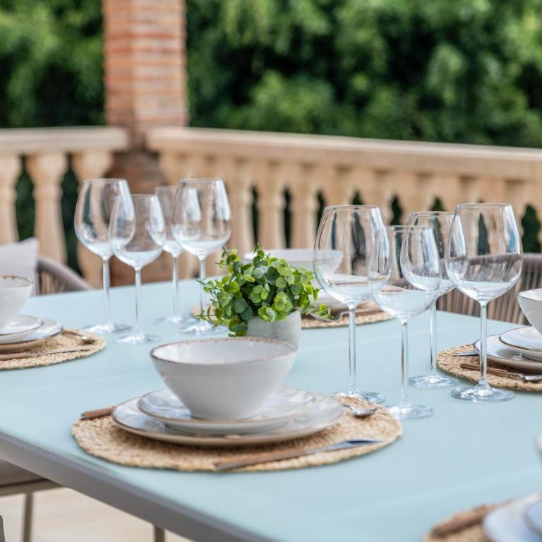Andalusian Sun Villa with Private Pool & BBQ - EaW Homes - Villa - 7
