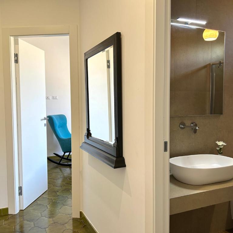 "Villa Cala Bianca" near the sea, parking e wifi - Villa - 68