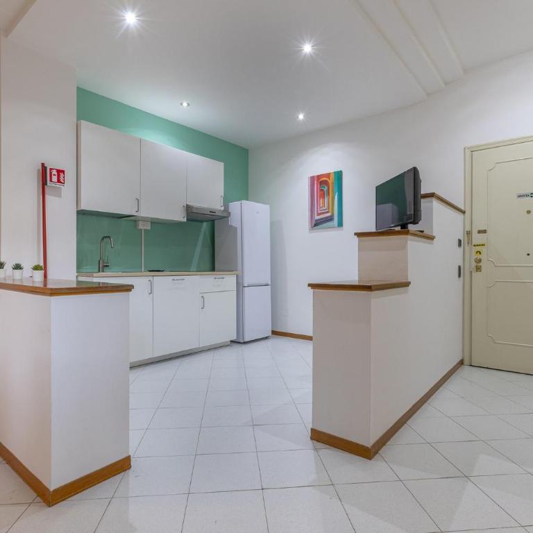 GuestHost - Doctor House - Bologna - Appartamento con 3 Camere da Letto - 2