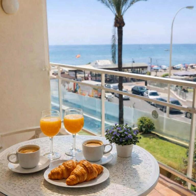 Sea View Terrace Apartment 202 -Carihuela Torremolinos By Budha Apartments - Apartamento de 2 dormitorios - 1