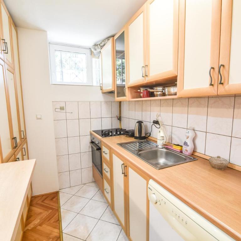 Višnjik Pines - Apartman sa 2 Spavaće Sobe - 4