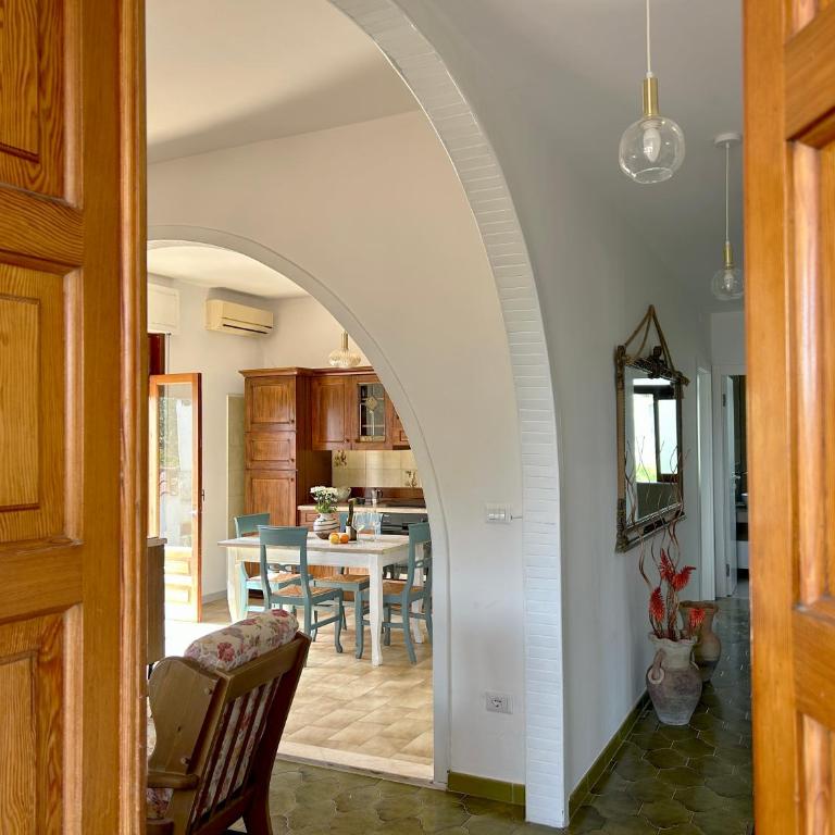 "Villa Cala Bianca" near the sea, parking e wifi - Villa - 21