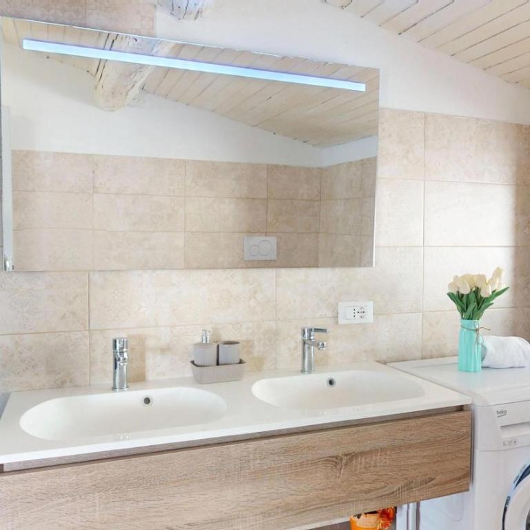 ATTICO AGATA magic lake view - Appartamento con Vista Lago - 29