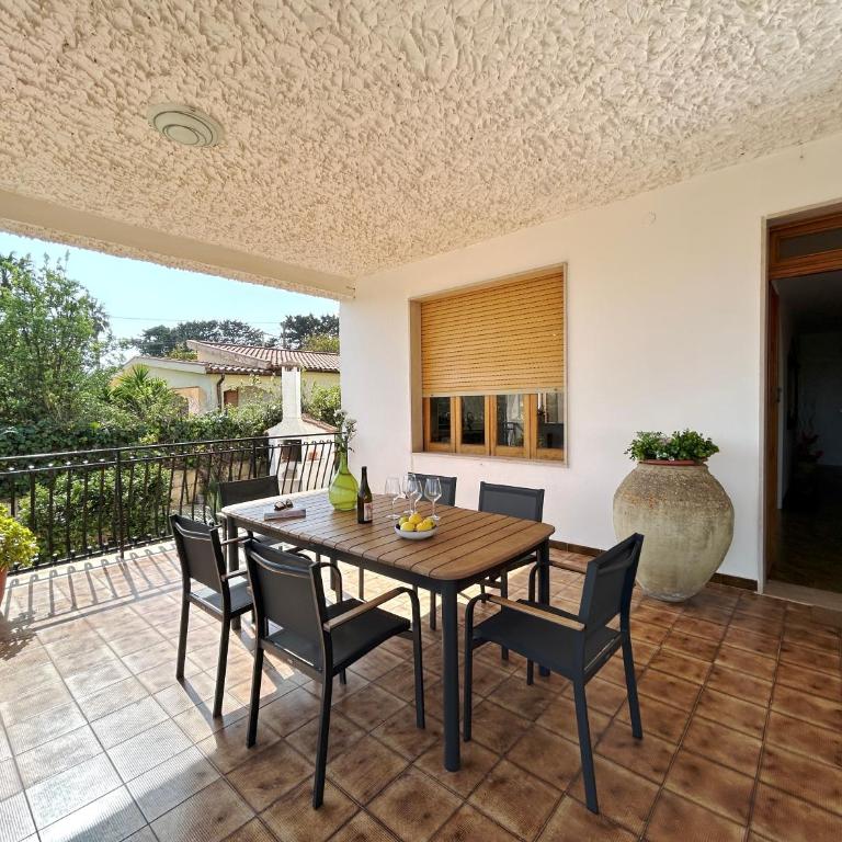 "Villa Cala Bianca" near the sea, parking e wifi - Villa - 20