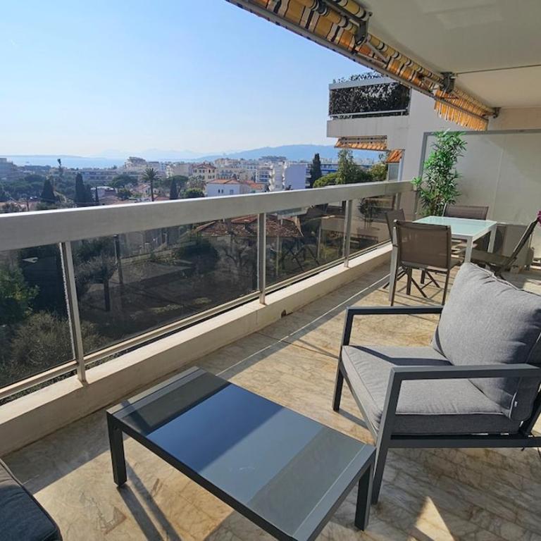 Le Syracuse - T2 - balcon vue mer - piscine - Parking - Apartment mit 1 Schlafzimmer - 14