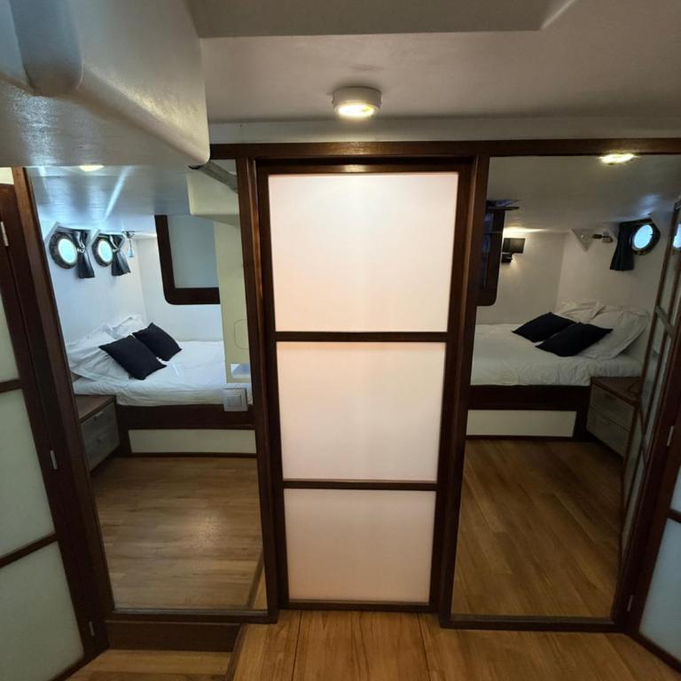 Cabine sur péniche à Bagatelle - Appartement 1 Chambre - 22