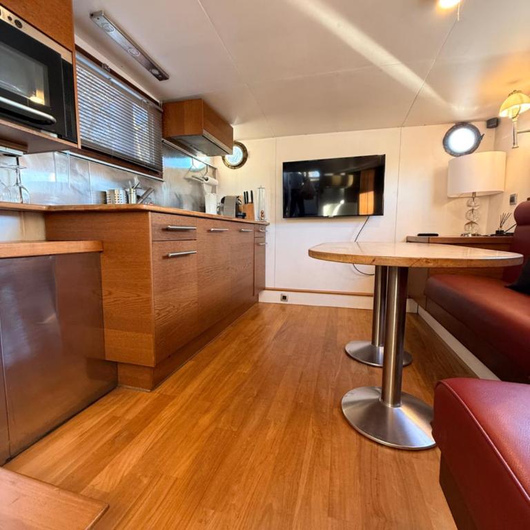 Cabine sur péniche à Bagatelle - Appartement 1 Chambre - 9