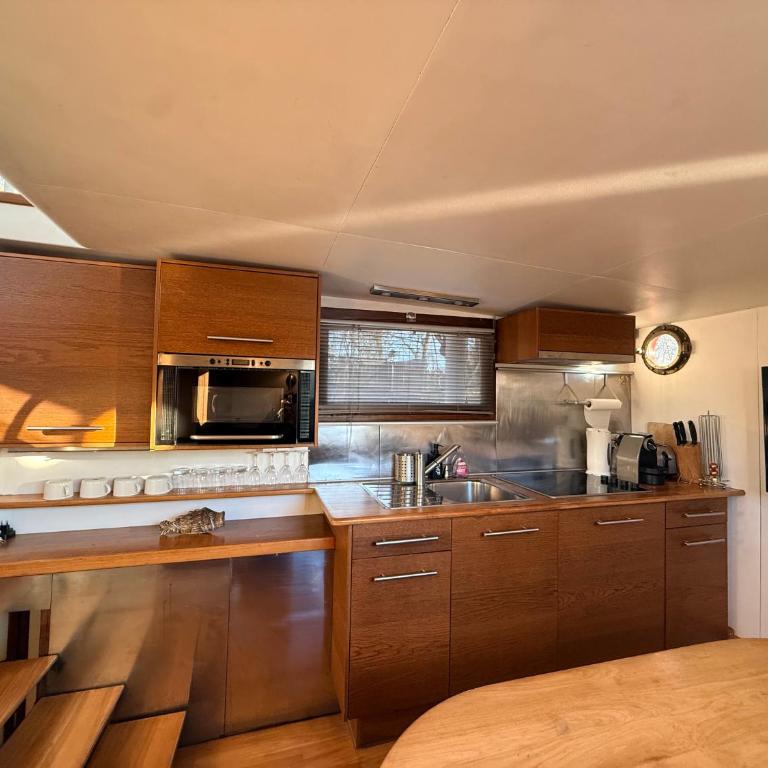 Cabine sur péniche à Bagatelle - Appartement 1 Chambre - 10