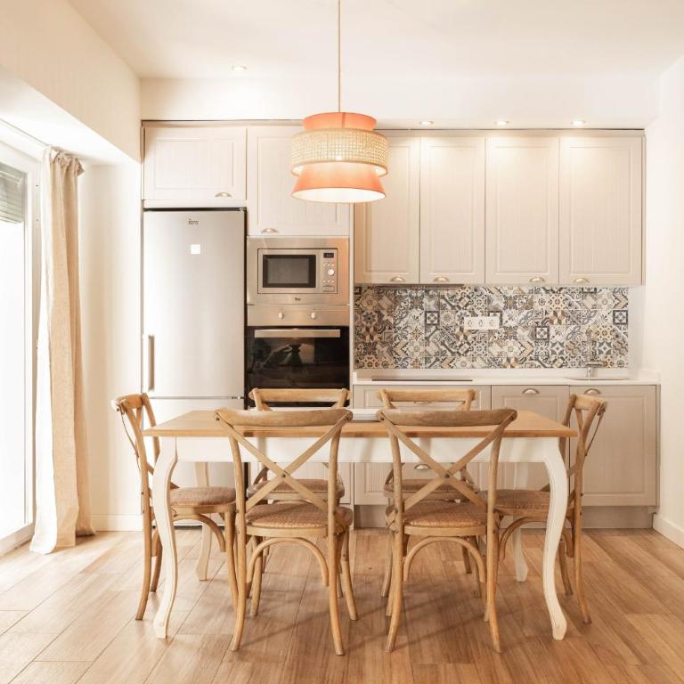 NoMad Rastro en Madrid - Three-Bedroom Standard Apartment - 3