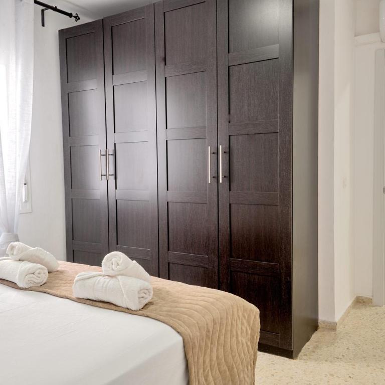 Tucuman 3 - Sunny 3-Bedroom Apartment in Nerja Center near Beach - Three-Bedroom Apartment - 30