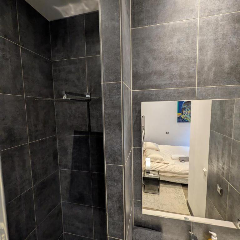 Stylish Town House with 3 bedrooms and private parking - Appartement 3 Chambres - 7