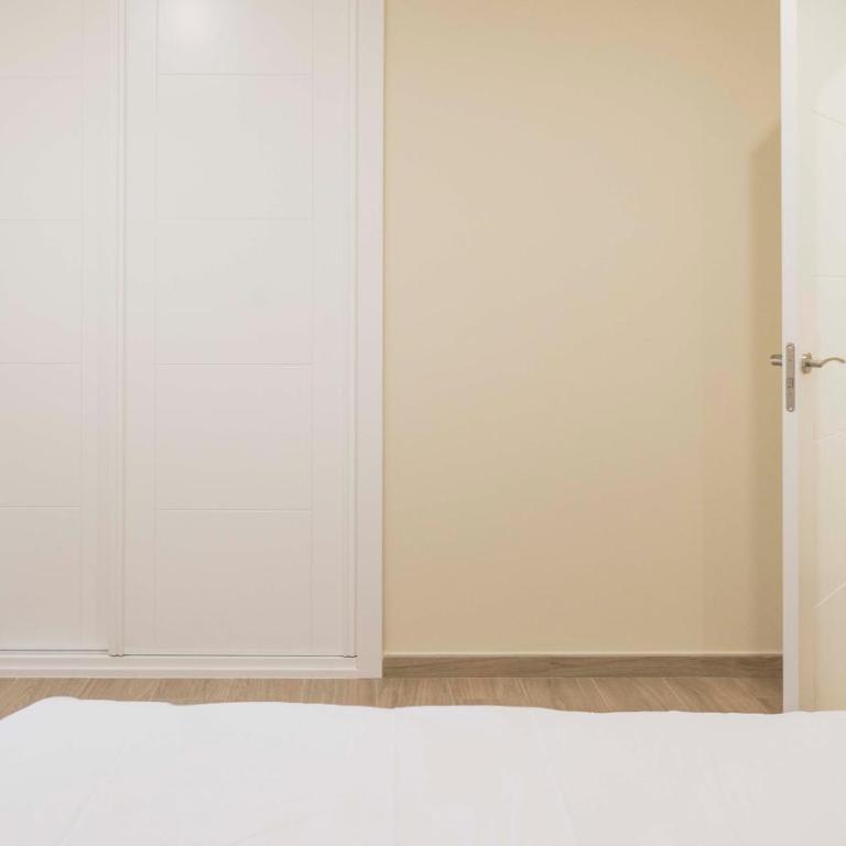Apartamentos San Juan de los Reyes by Toledo AP - Apartamento de 2 dormitorios - 24