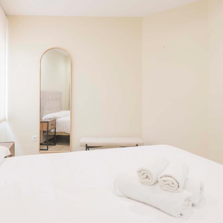 Apartamentos San Juan de los Reyes by Toledo AP - Apartamento de 2 dormitorios - 29
