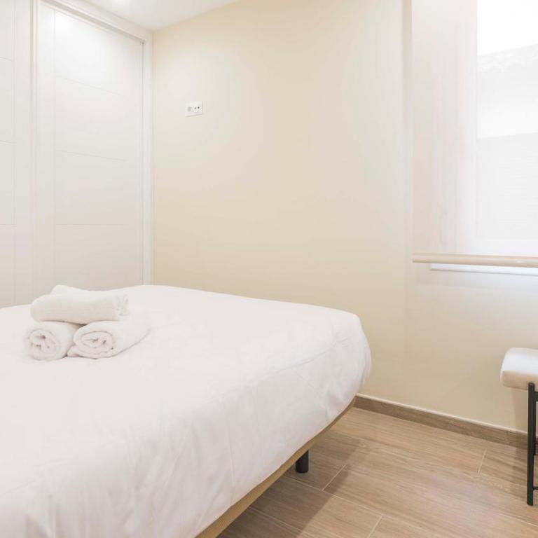 Apartamentos San Juan de los Reyes by Toledo AP - Apartamento de 2 dormitorios - 28