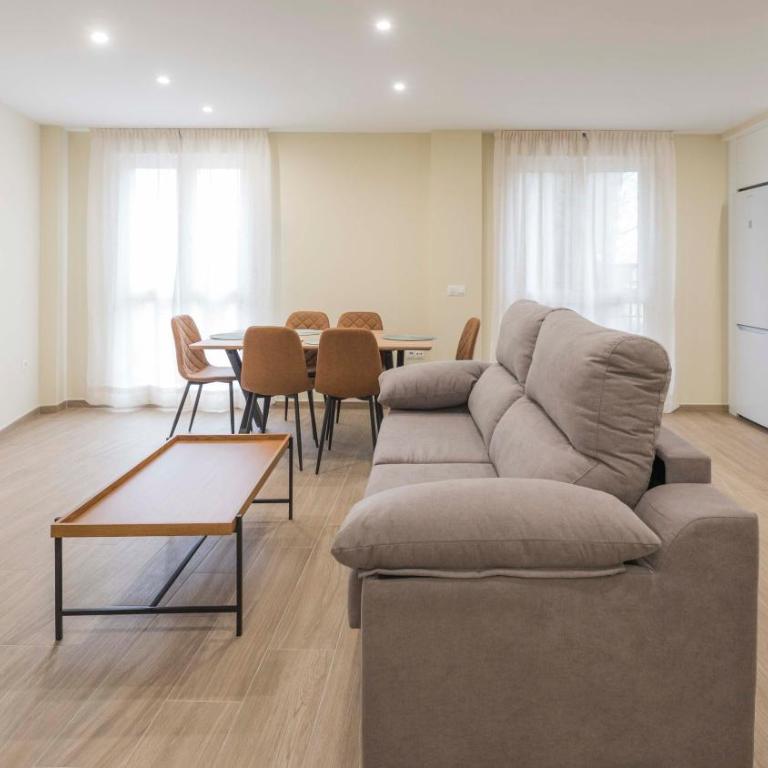 Apartamentos San Juan de los Reyes by Toledo AP - Apartamento de 2 dormitorios - 23