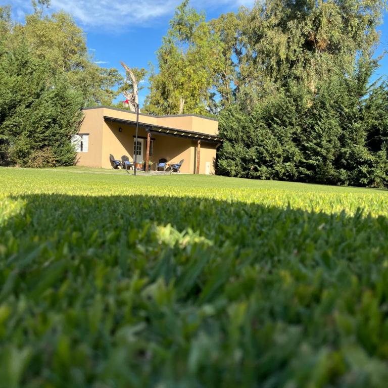 Casa con parque soñado, gran piscina, parrilla y CheckOut 18 hs! - Vacation Home - 98