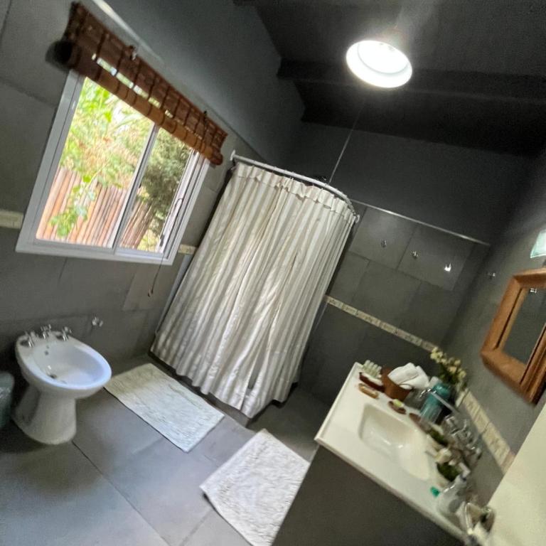 Casa con parque soñado, gran piscina, parrilla y CheckOut 18 hs! - Vacation Home - 26