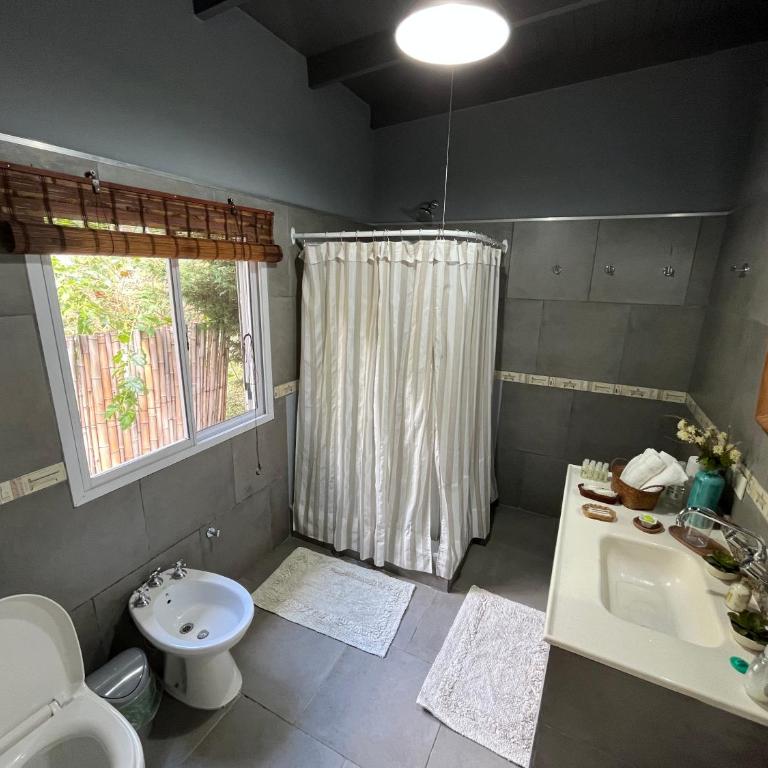 Casa con parque soñado, gran piscina, parrilla y CheckOut 18 hs! - Vacation Home - 24