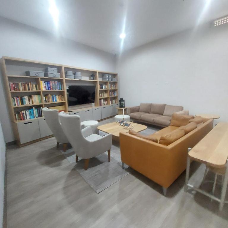 Apartasuite en Rionegro con piscina, gimnasio y spa - One-Bedroom Apartment with Garden View - 9